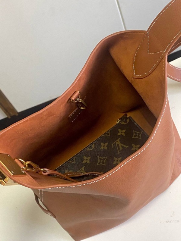 Low Key Hobo PM Bag Braun 24cm