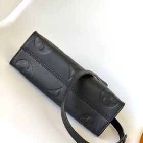 OnTheGo East West Schwarz 25cm