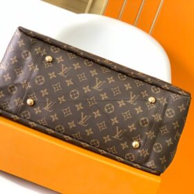 Monogram Artsy MM Braun 46 cm