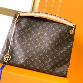 Monogram Artsy MM Braun 46 cm