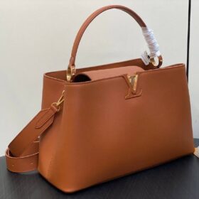 Capucines GM Souple Tan 38 cm