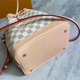 Noé BB Damier Azur 24cm