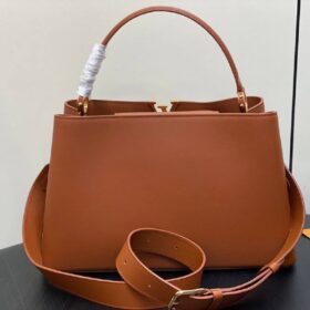 Capucines GM Souple Tan 38 cm