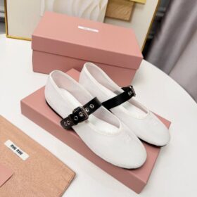 Ballerinas aus Mesh-Gewebe Weiß