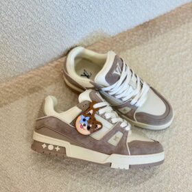 Trainer Wildleder Beige