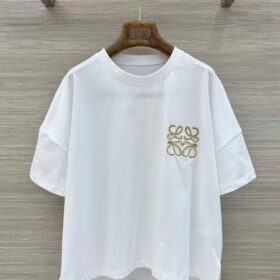 Boxy-Fit-T-Shirt