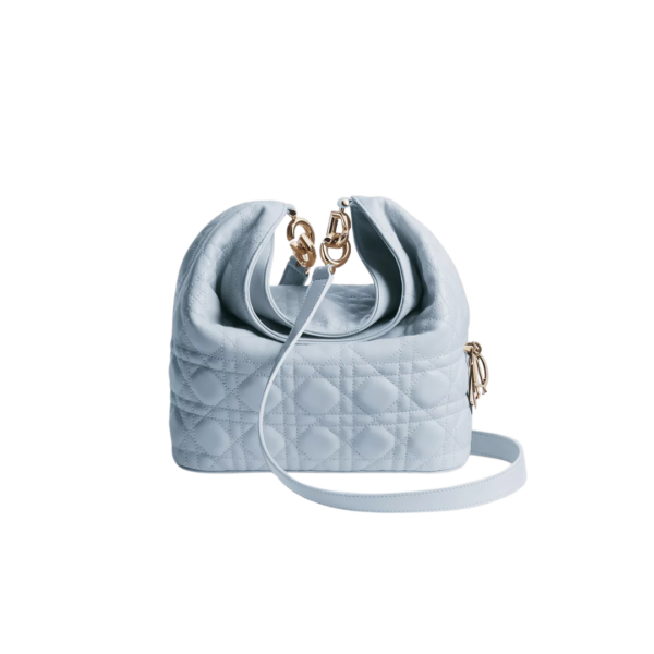 Hobo-Tasche aus eisblauem Cannage-Lammleder 24 cm