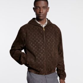 Monogram Embossed Suede Kapuzenpullover