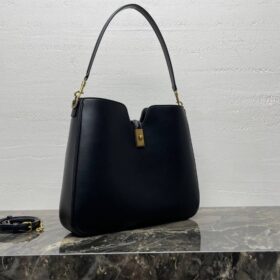 Camille Schwarz 36 cm