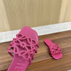 Petal Anagram Slide In Rosa