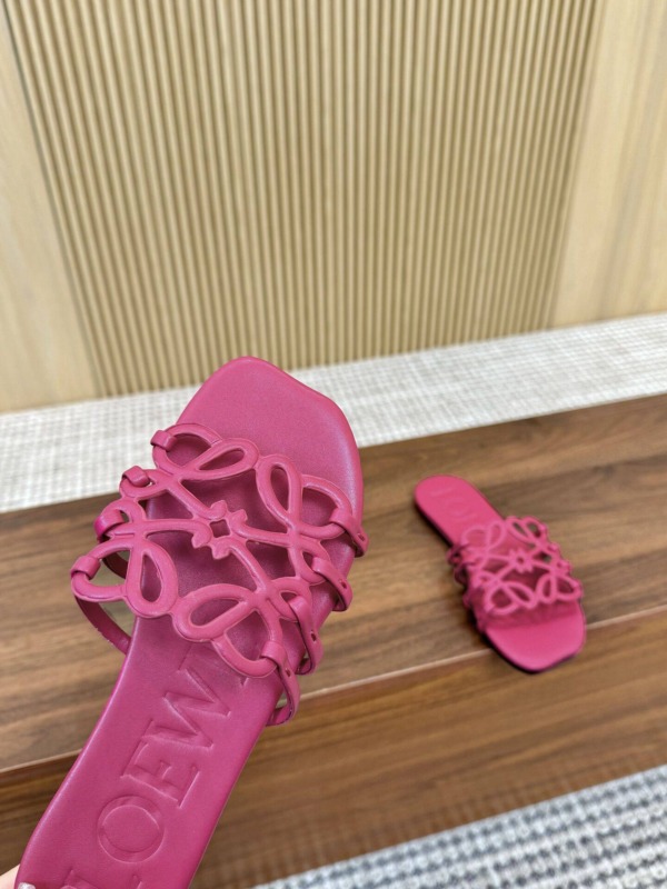 Petal Anagram Slide In Rosa