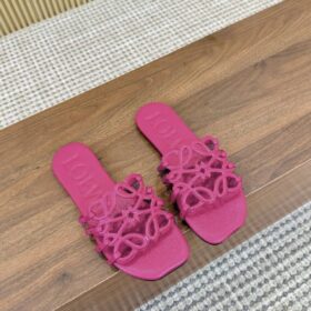 Petal Anagram Slide In Rosa