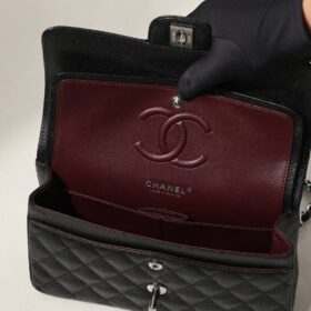 Classic Genarbtes Leder Schwarz Silber 23 cm
