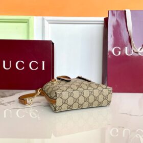 GG Emblem Mini-tasche Braun 17.5 cm