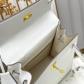 Kelly 25 Epsom Reinweiß/Gold