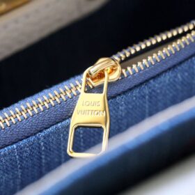 Capucines Monogram Denimblau/Gold 21 cm