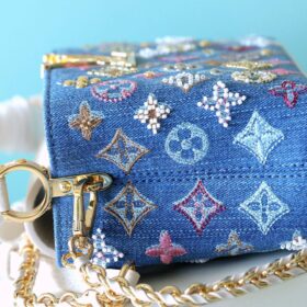 Capucines Monogram Denimblau/Gold 21 cm