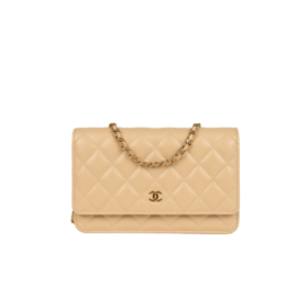 Classic Wallet on Chain in a Beige/Caviar Leather 19 cm