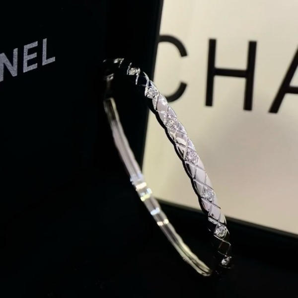 Coco Crush Armband aus Weißgold/Diamant