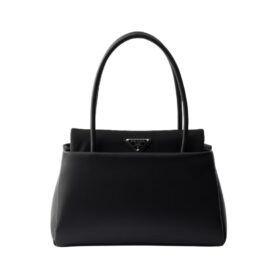 Re-Nylon Flap Schwarz 31 cm
