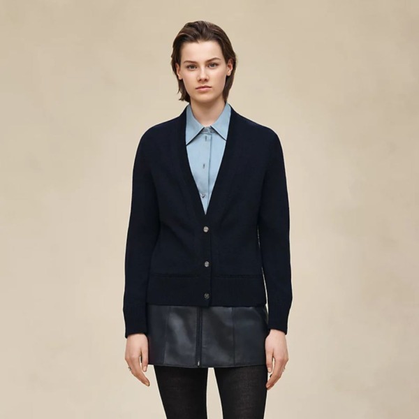 Buttoned Cashmere Schwarz