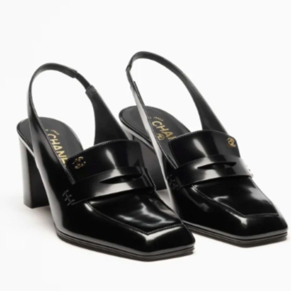 Shiny Calfskin Schwarz 7 cm