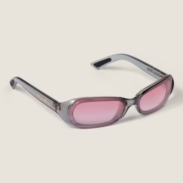 Runway Durchscheinendes Grau