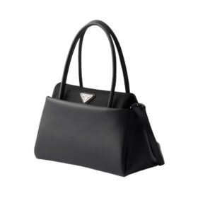 Re-Nylon Flap Schwarz 31 cm