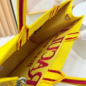 Book Tote Bestickter gelber und roter  41 cm