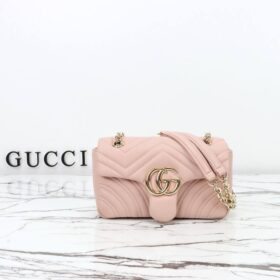 GG Marmont Schultertasche Hellrosa 22 cm