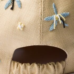 Embroidered Beige/Hellblau