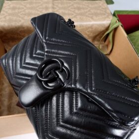 GG Marmont kleine Schultertasche 23 cm
