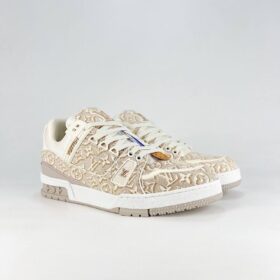 LV Trainers Beige