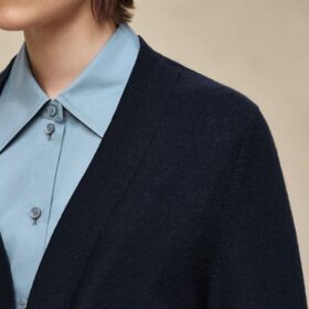Buttoned Cashmere Schwarz