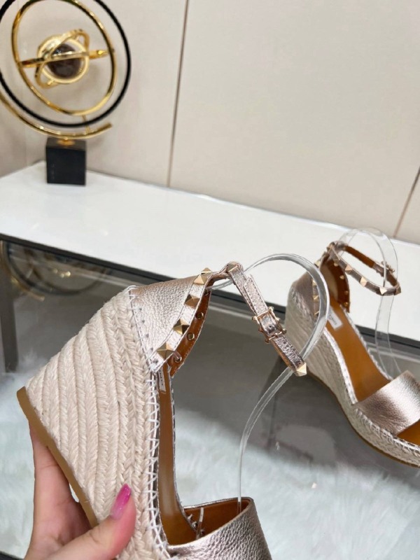 Rockstud Keil-Espadrille mit Knöchelriemen 10 cm