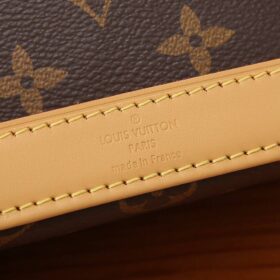 Nano Alma aus Monogram Canvas 18 cm