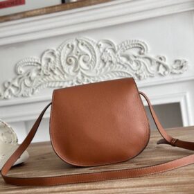 Marcie Saddle Tonbraun 24 cm
