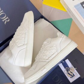 B27 Uptown Low Top Sneaker
