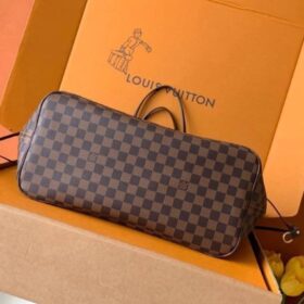 Neverfull MM Braun 47 cm