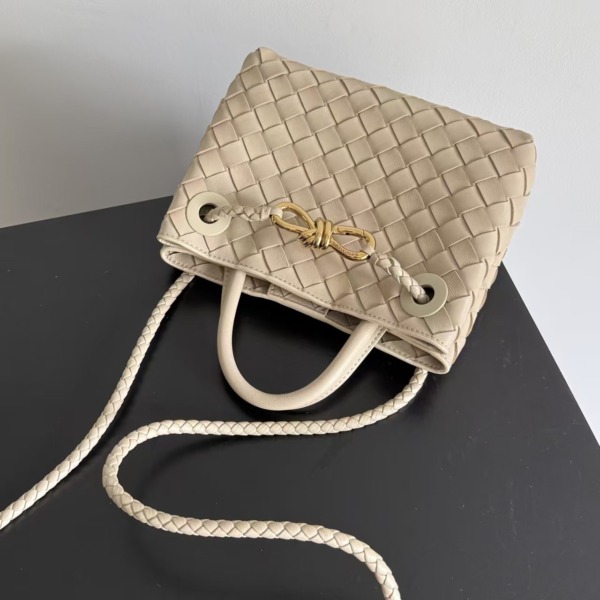 Mini Andiamo Ecru 20 cm