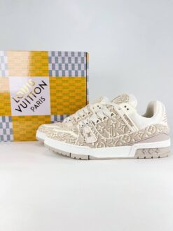 LV Trainers Beige