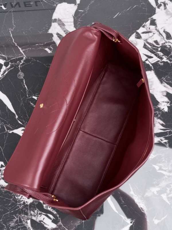 Maxi Flap Bag Bordeaux/Gold 38.5 cm