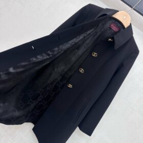 Wool Schwarz (Small)