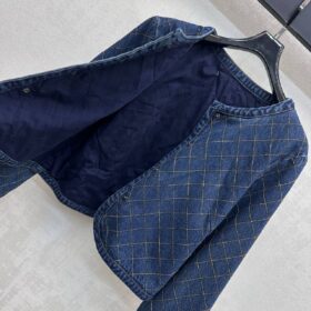 Quilted Blau