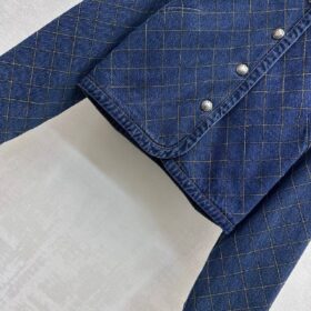 Quilted Blau