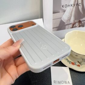 Handyhülle für das iPhone 17 Pro Max Silber