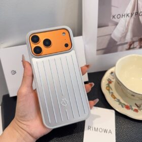 Handyhülle für das iPhone 17 Pro Max Silber