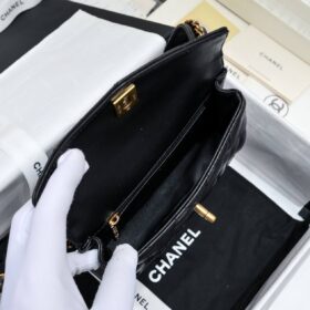 Gürteltasche Schwarz/Gold 18.5 cm