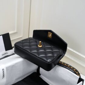 Gürteltasche Schwarz/Gold 18.5 cm