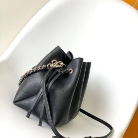 Bella Beuteltasche Schwarz / Silber 22 cm